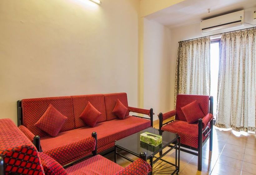 Oyo 12423 Home Pool View 1bhk Candolim 14