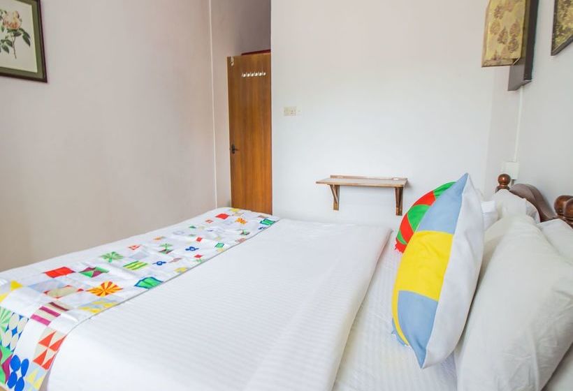 Oyo 12423 Home Pool View 1bhk Candolim 4