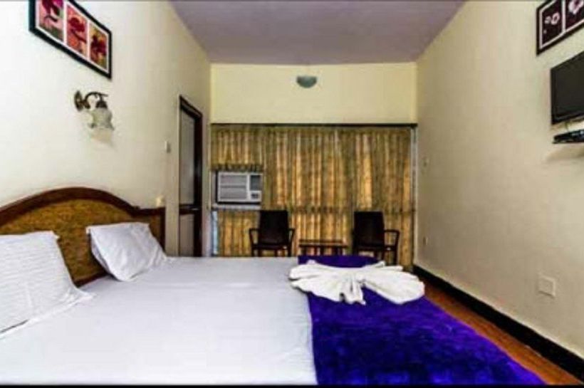 Hotel Ocean Waves Meera 6