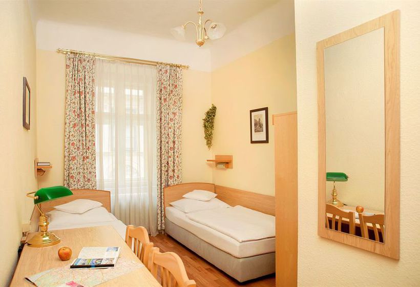 Hôtel Graf Stadion 1