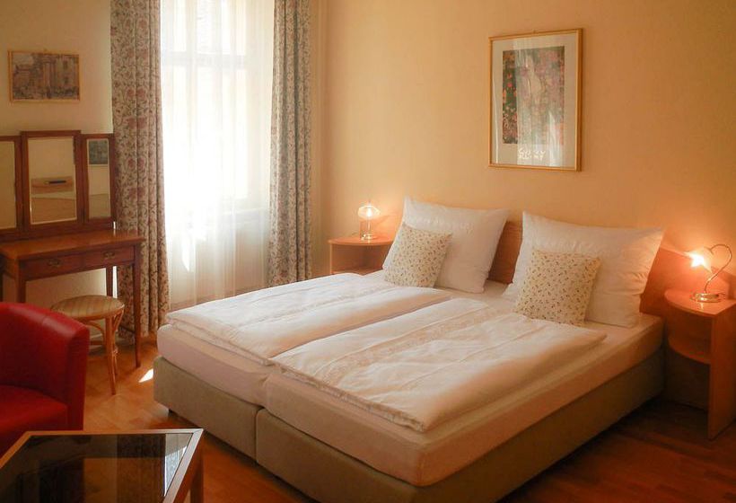 Hôtel Graf Stadion 11