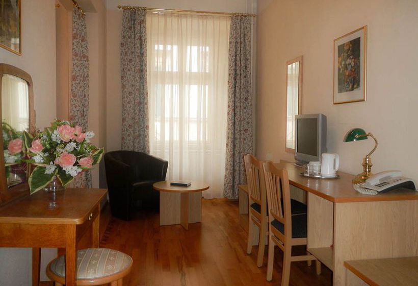 Hôtel Graf Stadion 19