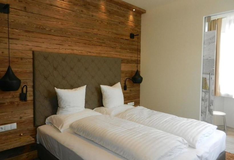 Best Western Plus Hotel Goldener Adler