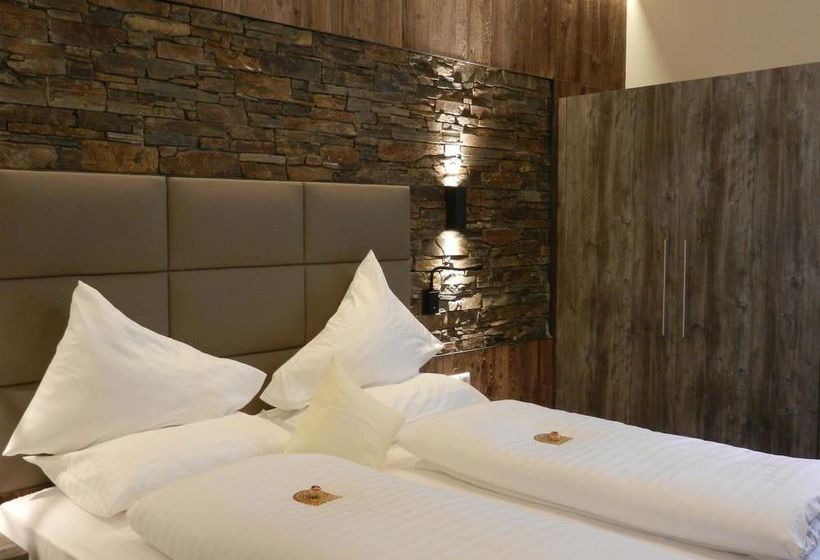 Best Western Plus Hotel Goldener Adler 2