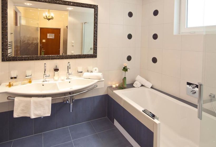 Best Western Plus Hotel Goldener Adler 20