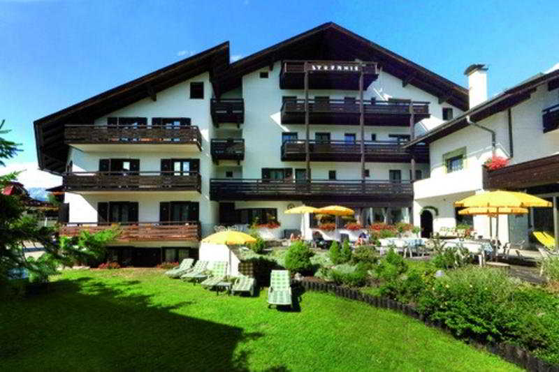 Hotel Stefanie 1
