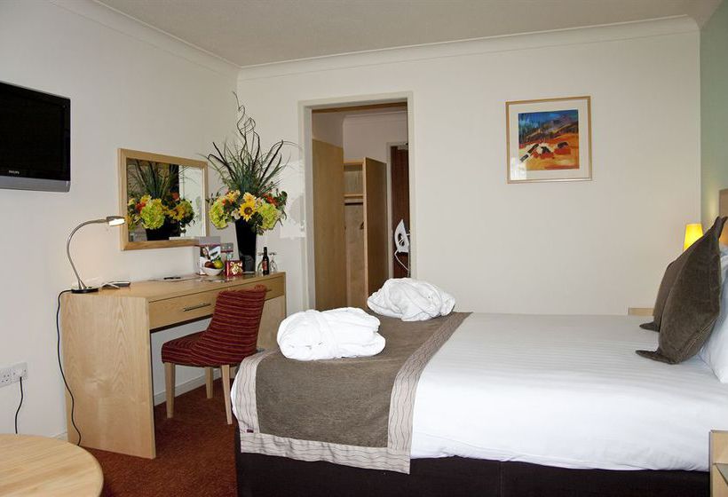 Hotel The Oxford Abingdon Four Pillars