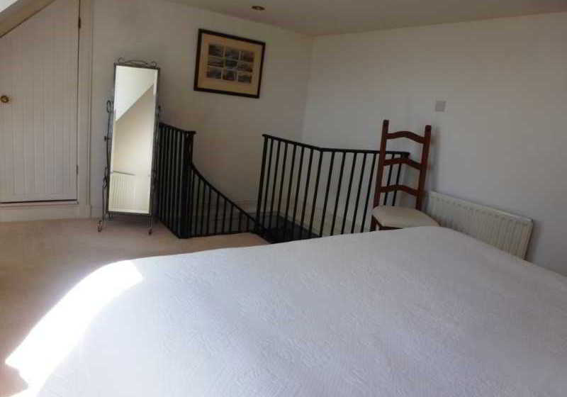 Hotel Summer Isles 12