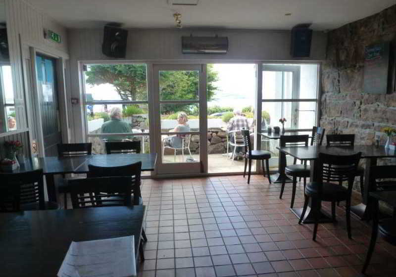 Hotel Summer Isles 3