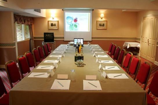 Hotel The Potters Heron 2