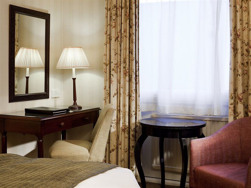 Hotel Mercure Banbury Whately Hall 8