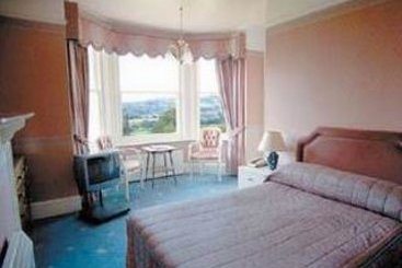 Hotel Coombe Cross 3