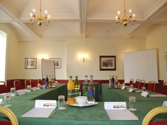 Hotel Swallow Hilltop 9