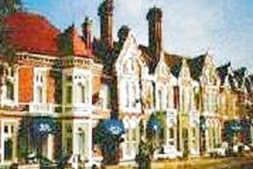 Quality Hotel Sutton Court