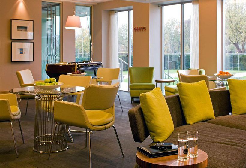 Hotel The Runnymede-on-Thames 13