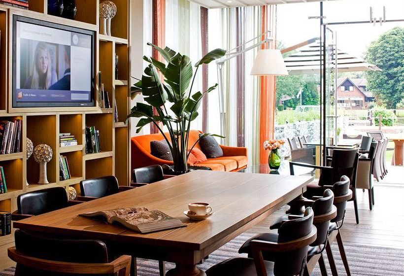 Hotel The Runnymede-on-Thames 18