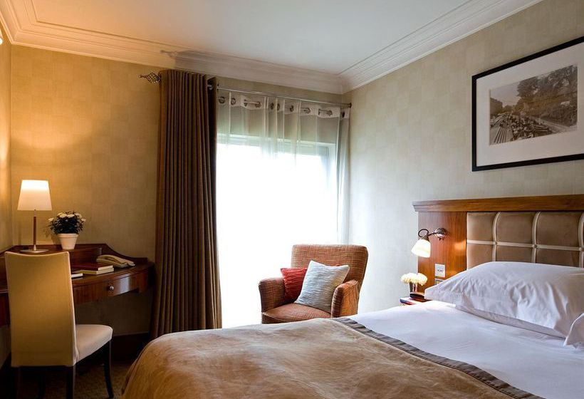 Hotel The Runnymede-on-Thames 19