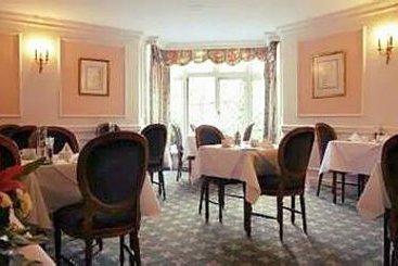 Hotel Swallow Churchgate 13