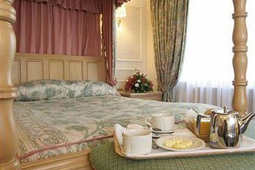 Hotel Swallow Churchgate 7