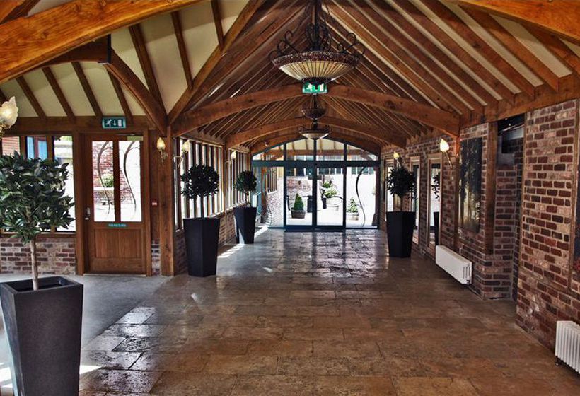 Hotel Old Thorns Manor 11