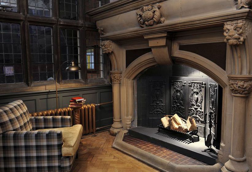 Hotel The Crown Manor House 1