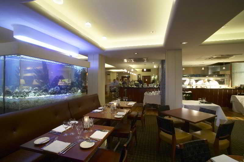 Hôtel Harbour Heights 6