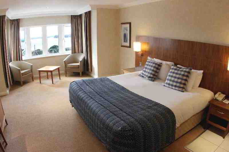 Hôtel Harbour Heights 7