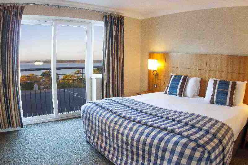 Hôtel Harbour Heights 8