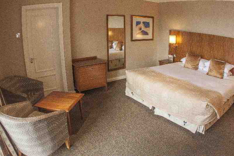 Hôtel Harbour Heights 9