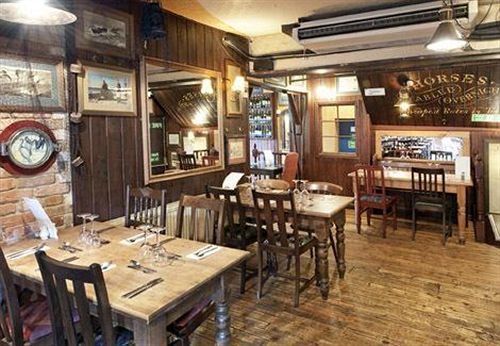 Hotel The Antelope Inn 6