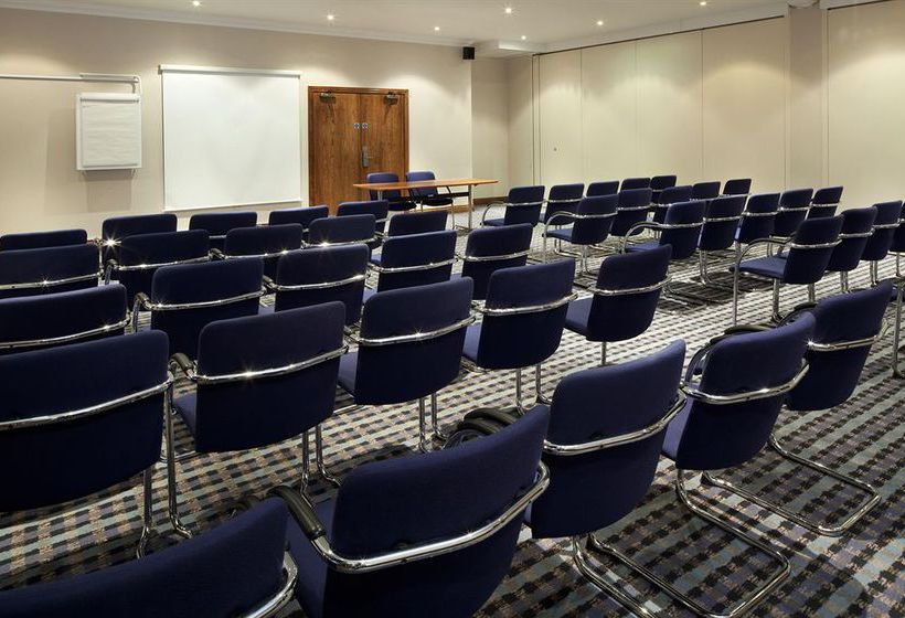 Hôtel Holiday Inn Southampton 9