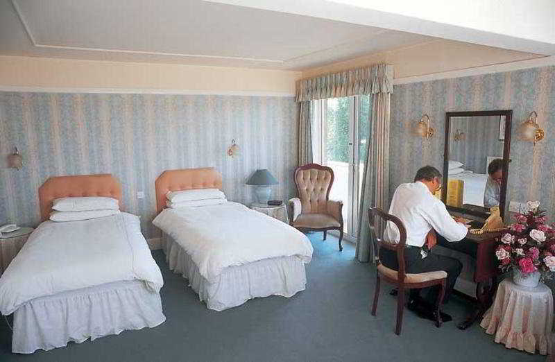 Hôtel Southampton Park 8