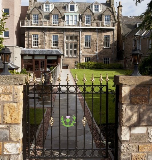 Hotel Best Western Scores