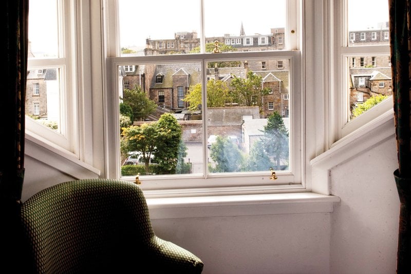 Hotel Best Western Scores 9