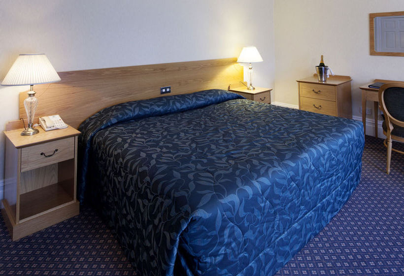 Hotel Oatlands Park 12