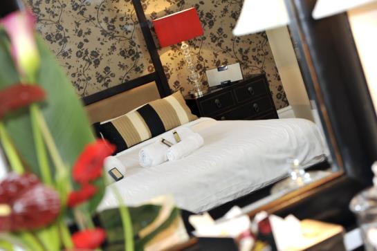 Hotel Langtry Manor Love Nest of a King 3