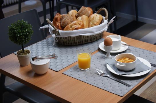 Hôtel Mon Plaisir 2