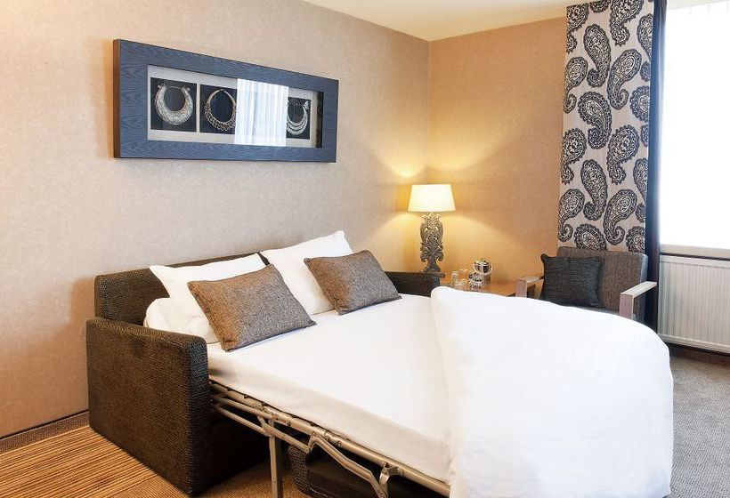 Hotel Carlton Oasis 13