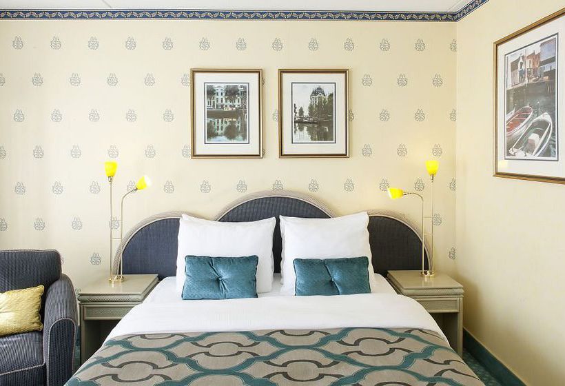 Hotel Carlton Oasis 8