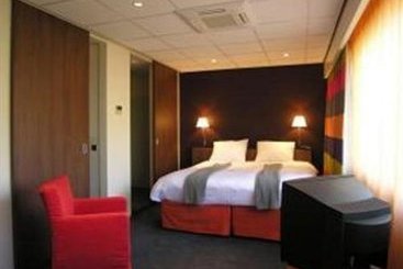 Hotel De Beer Europoort 9