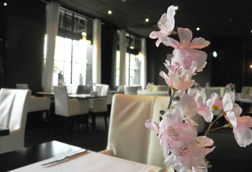 Hôtel Apollo Breda City Centre 18