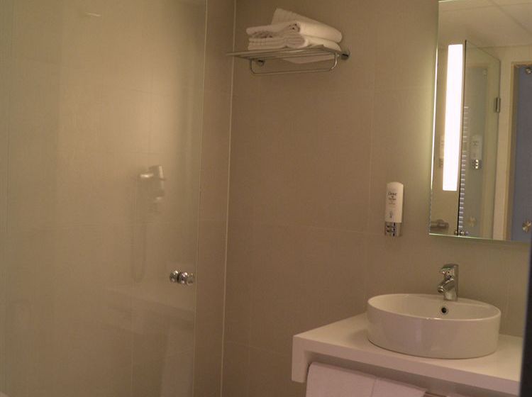 Hôtel Apollo Breda City Centre 20