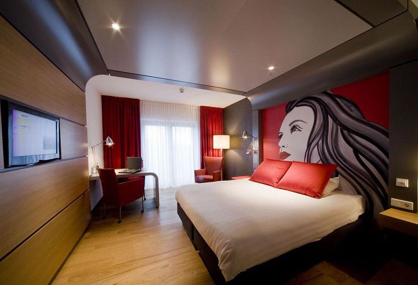 Hôtel Apollo Breda City Centre 5