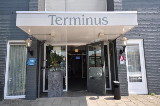 Hotel Terminus Goes 11