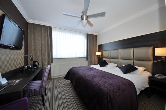 Hotel Terminus Goes 7