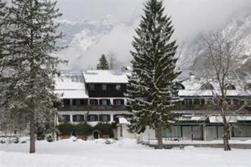 Zlatorog Hotel 1