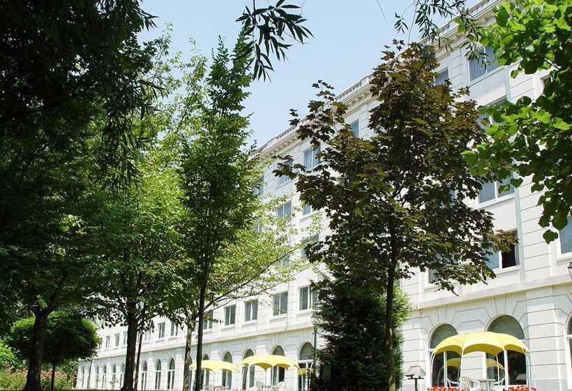 Hôtel Husa President Park