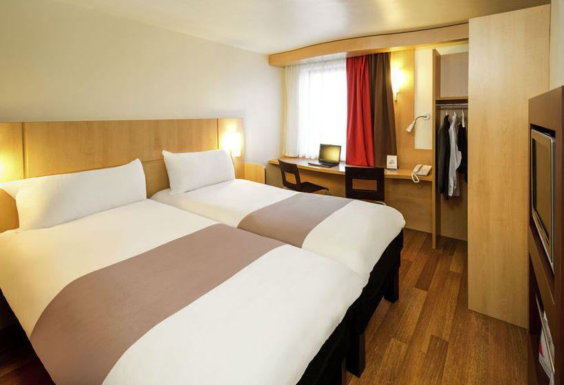 Hotel Ibis Brussels Airport 19