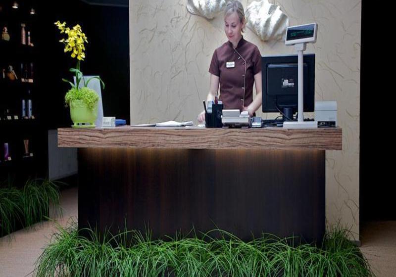 Spa & Conference Hotel Strand