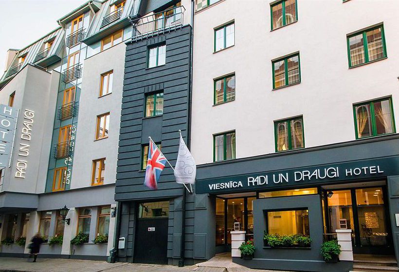 Hotel Radi Un Draugi